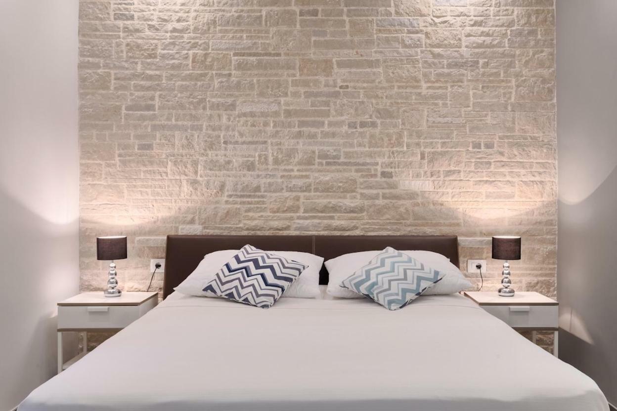 Apartman Marelux Premantura Esterno foto