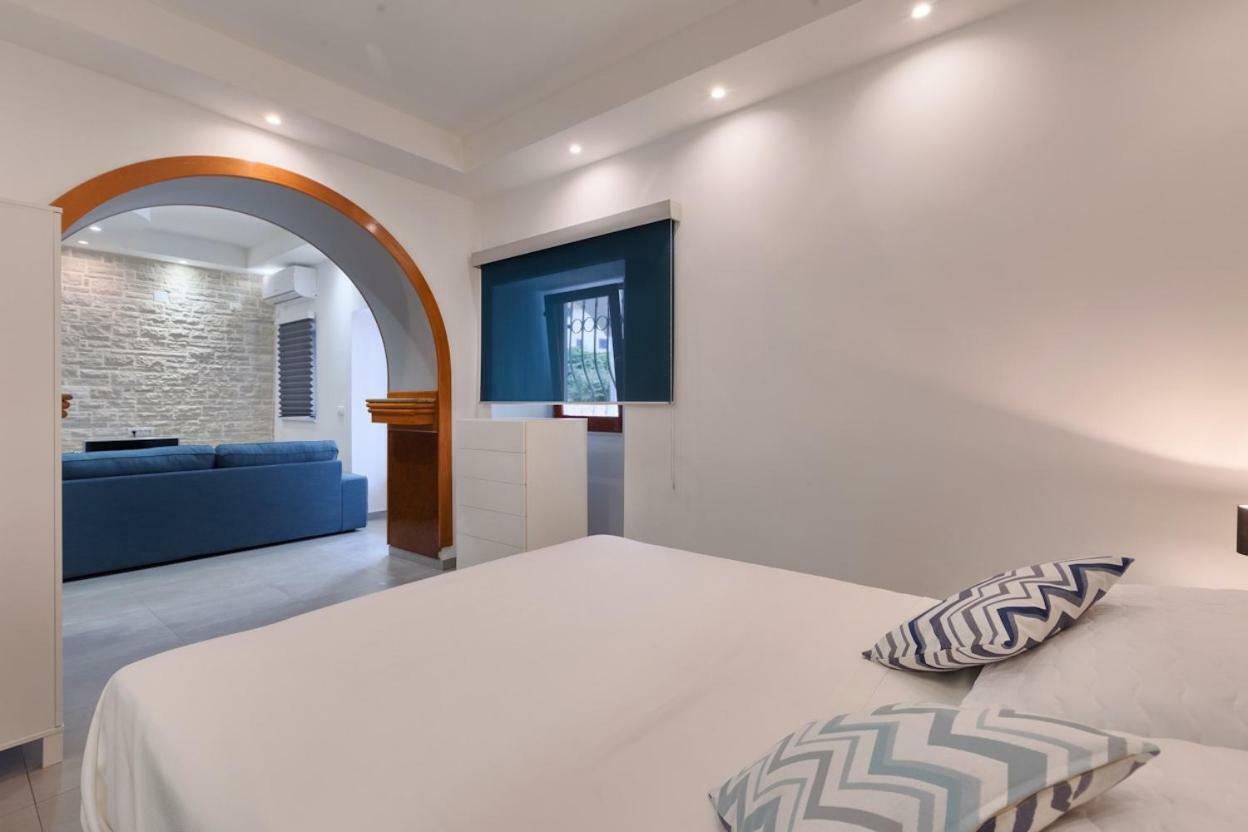 Apartman Marelux Premantura Esterno foto