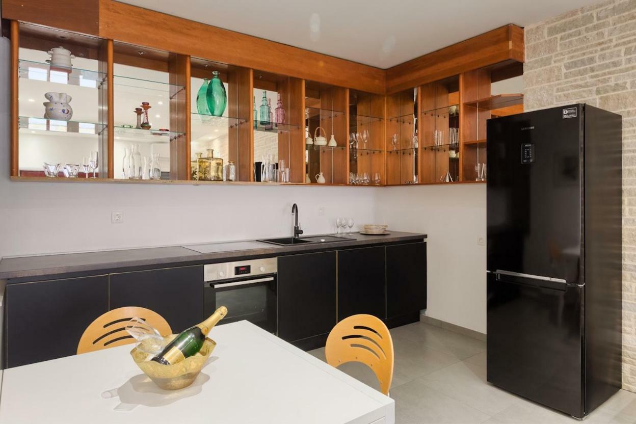 Apartman Marelux Premantura Esterno foto