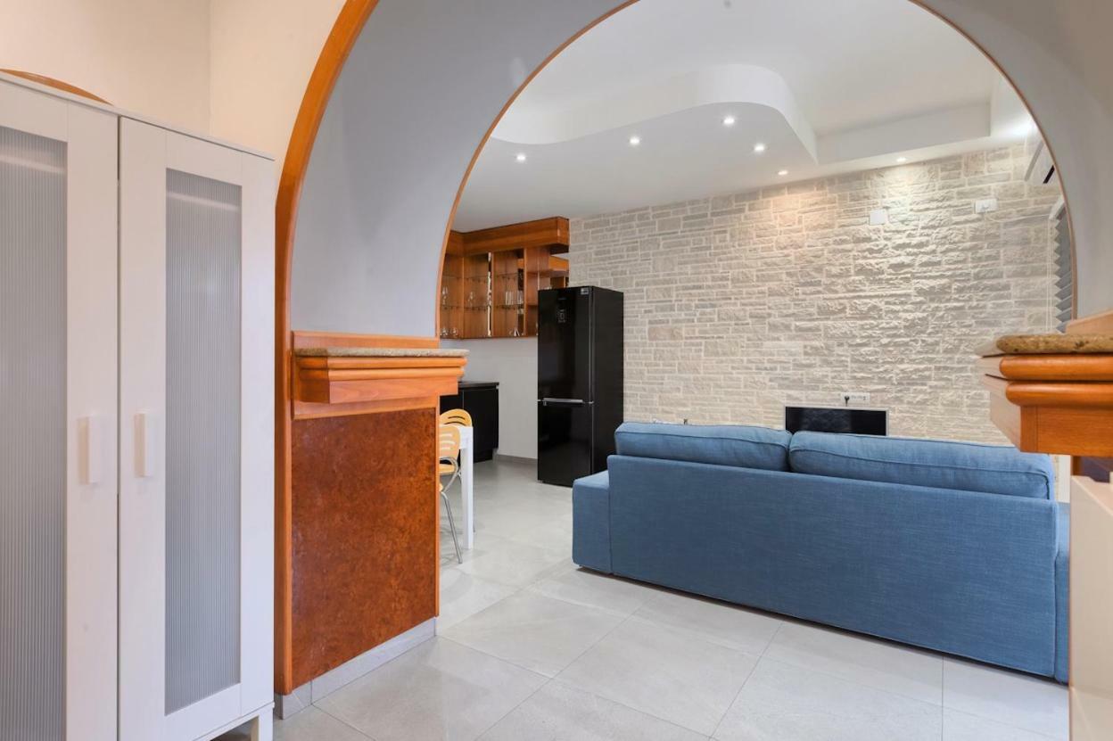 Apartman Marelux Premantura Esterno foto